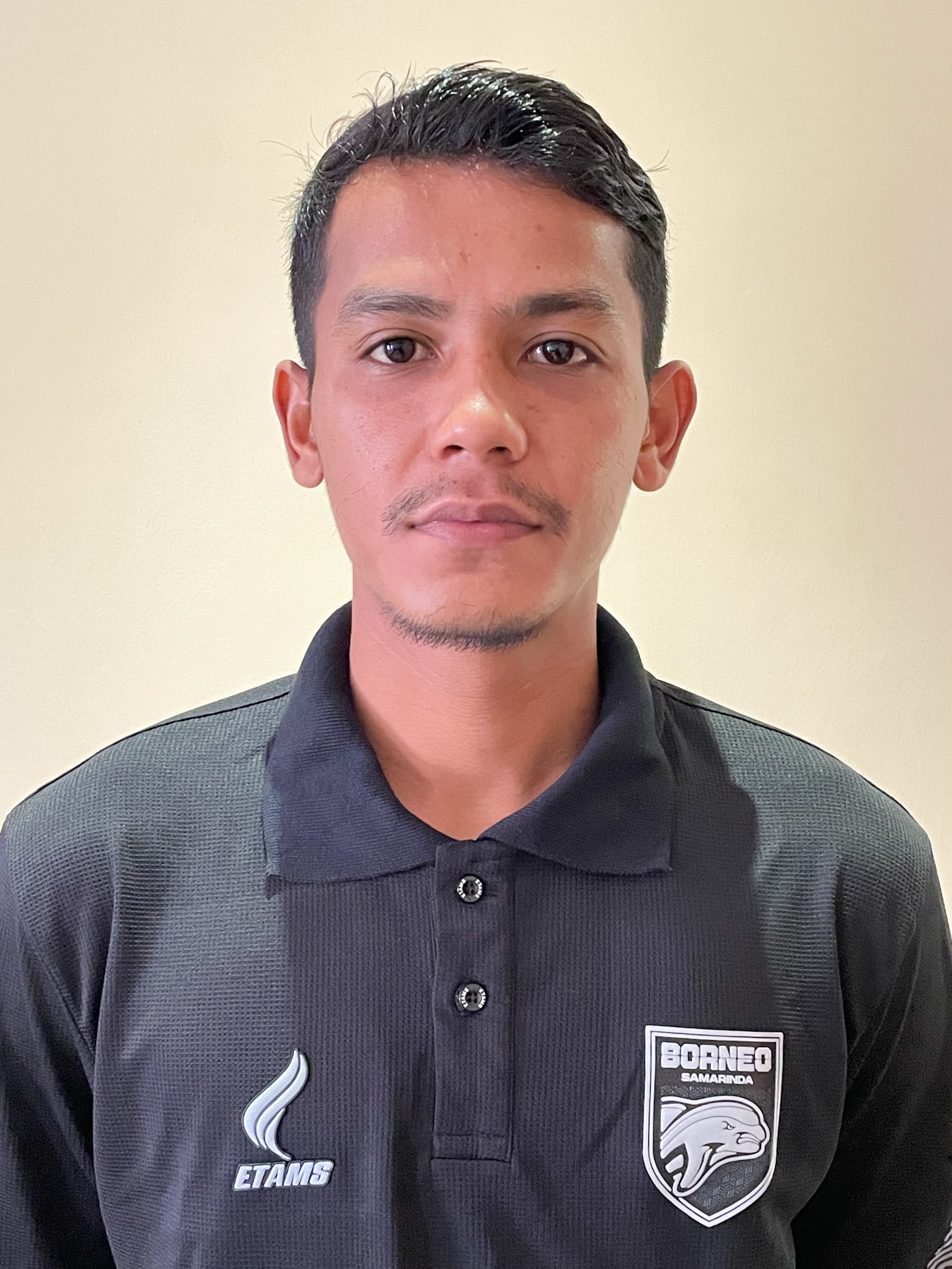 LEO GUNTARA